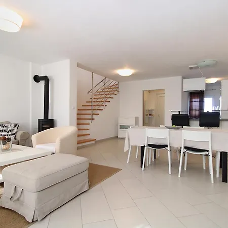 House Christian 1581 Tatil Evi *