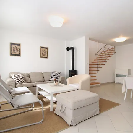 Prázdninový dům House Christian 1581 Valbandon