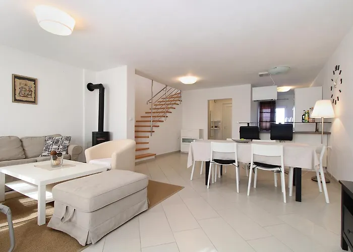 House Christian 1581 Tatil Evi *